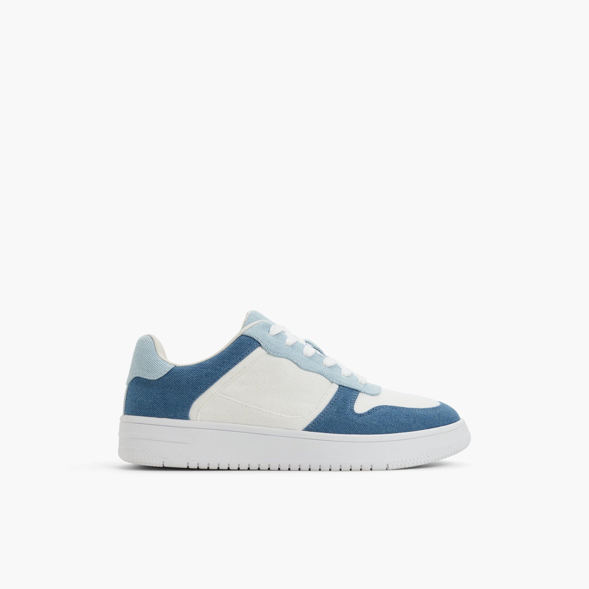 Test FR:Main View of Denim Freshh_h Sneakers bas for Hommes