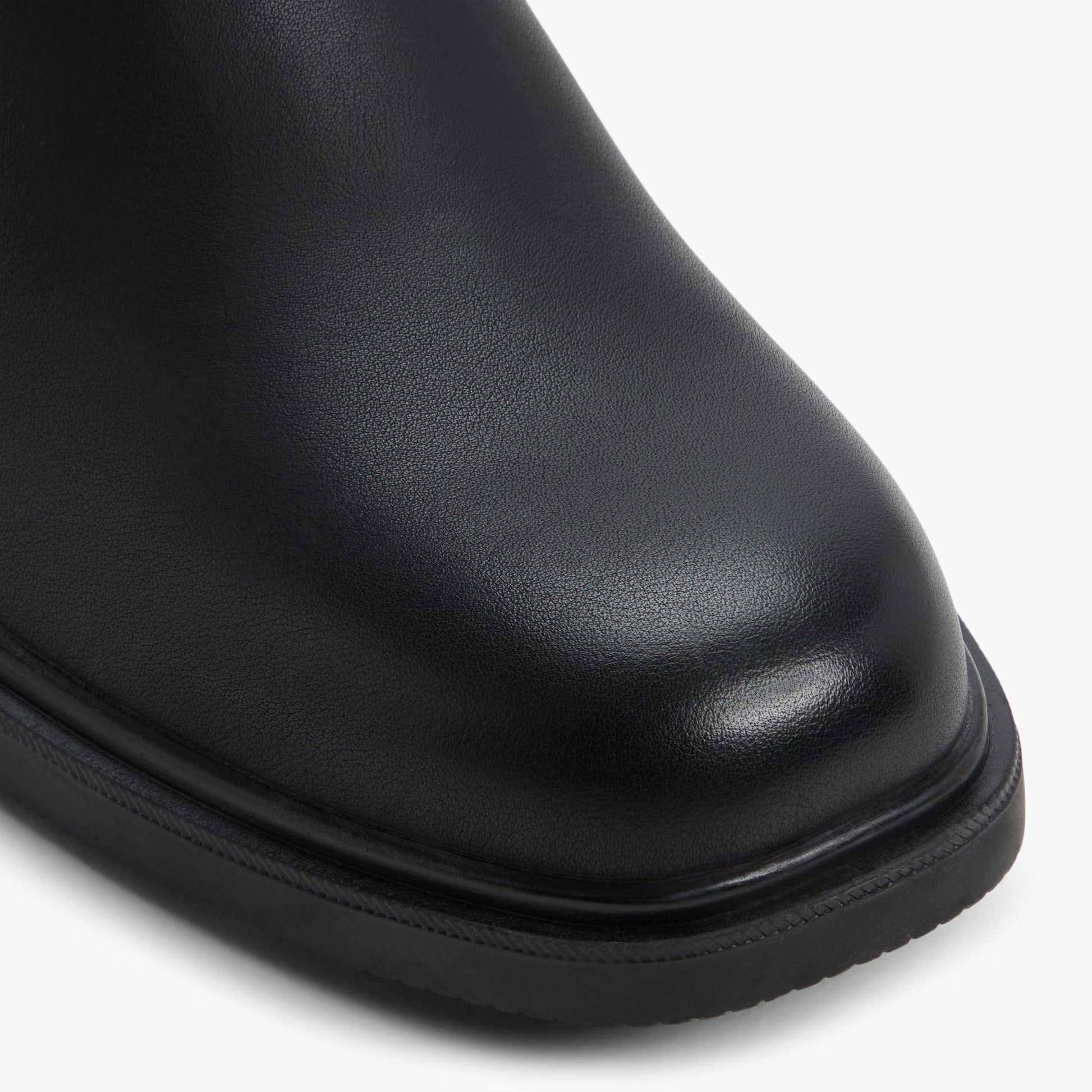 Test FR:Close-up of the Autre Noir Devron