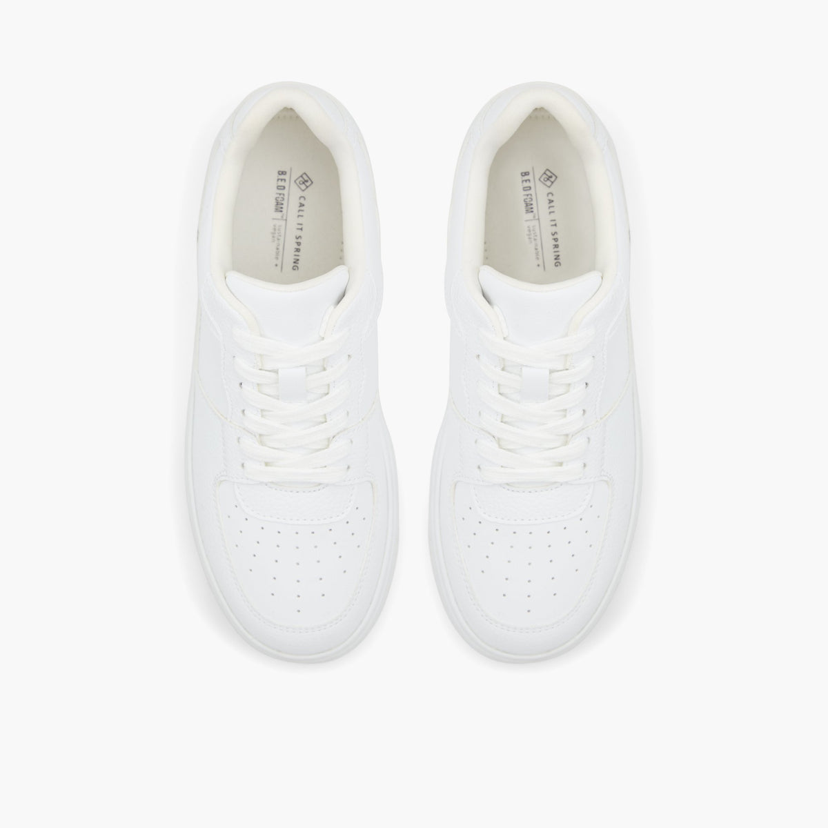 Top-down view of the White Overflow Fresh Low top sneakers