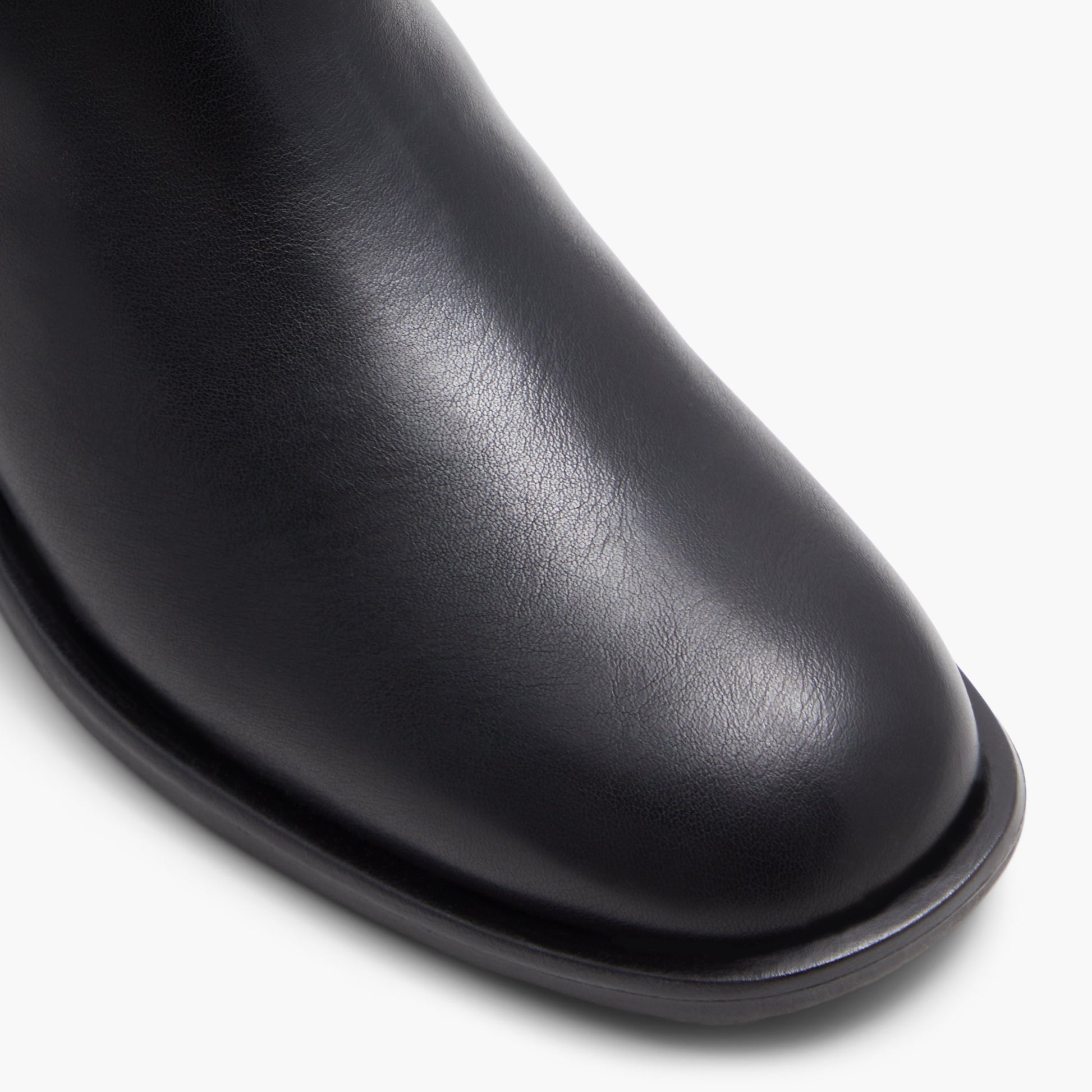 Test FR:Close-up of the Noir Multi Juliiette Tall Riding Boots