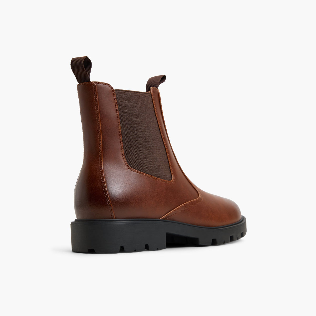 Angle de trois quarts de l'arrière de Tan Ashtonn Bottes chelsea