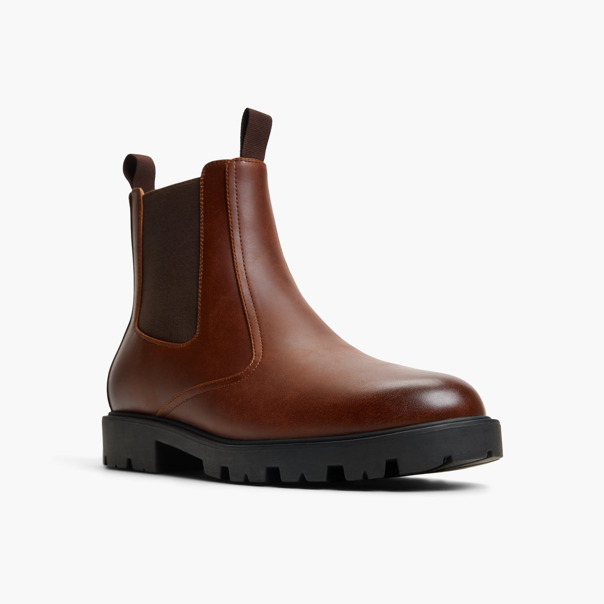Angle de trois quarts de la face avant de Tan Ashtonn Bottes chelsea