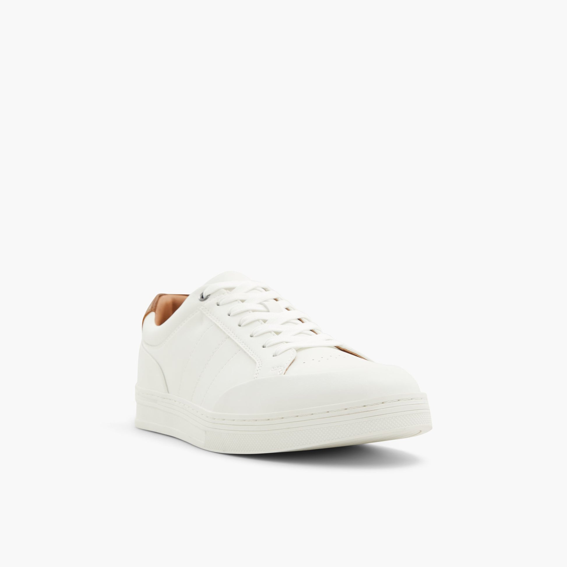 Three-quarter angle of White Dunkirk Low-top Sneakers's front side