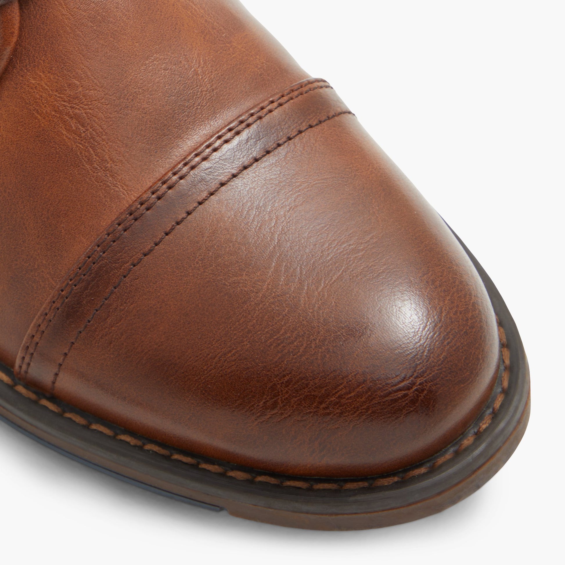 Test FR:Close-up of the Cognac Donovann