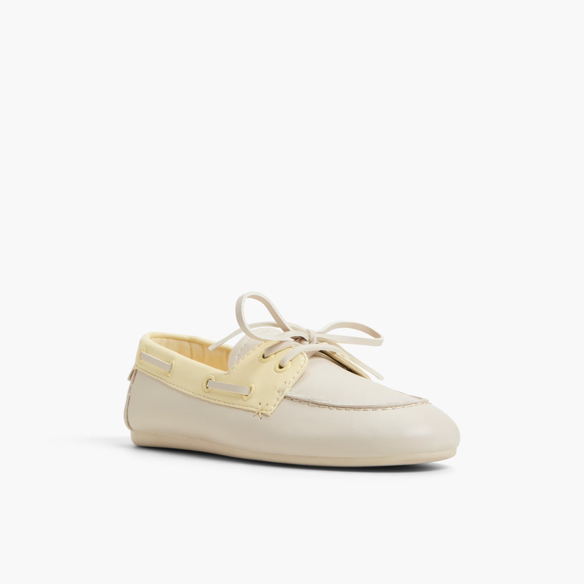 Three-quarter angle of Ice Shelly Boat Shoes's front side