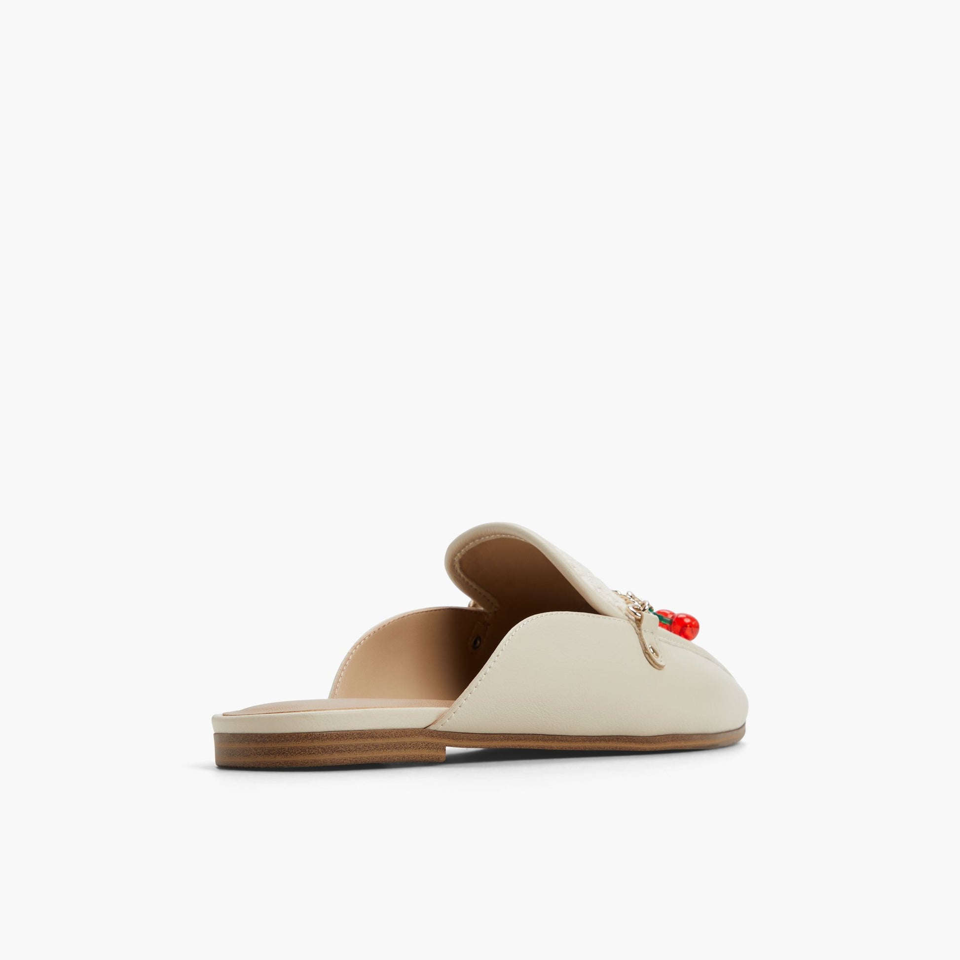 Three-quarter angle of Beige Gayle 's back side