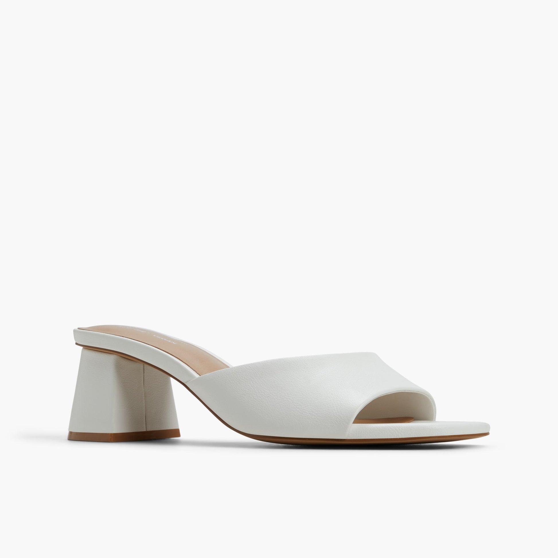 Test FR:Three-quarter angle of Glace Lanaa Sandales mules à talon bloc's front side