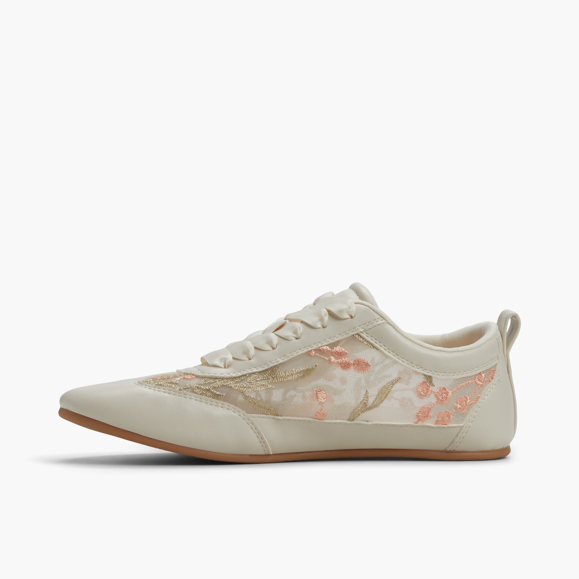 Test FR:Side view of Autre Rose Quincie Sneaker bas