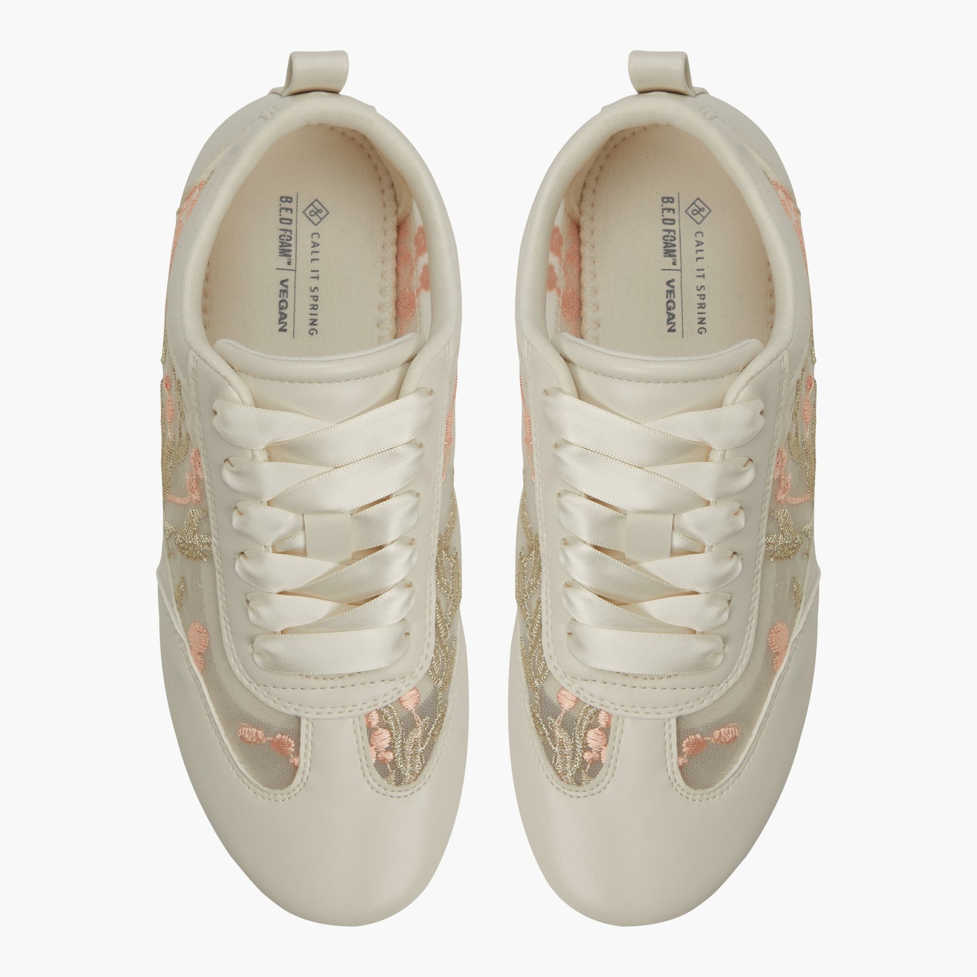 Test FR:Top-down view of the Autre Rose Quincie Sneaker bas