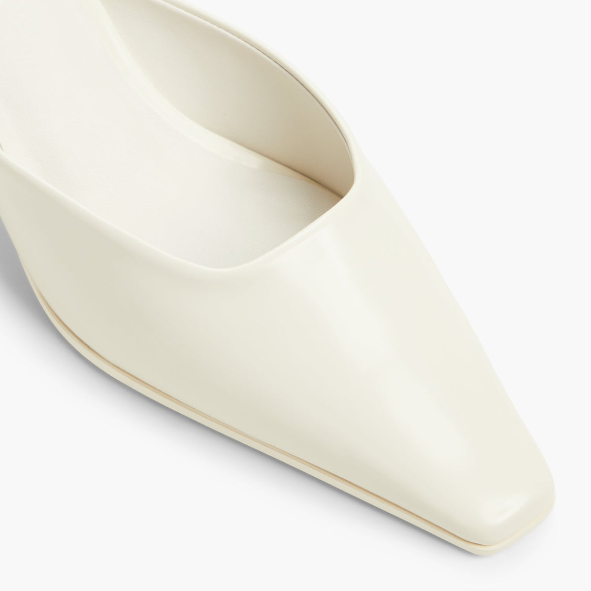 Close-up of the Ice Zahraa Mid-Heel Mules