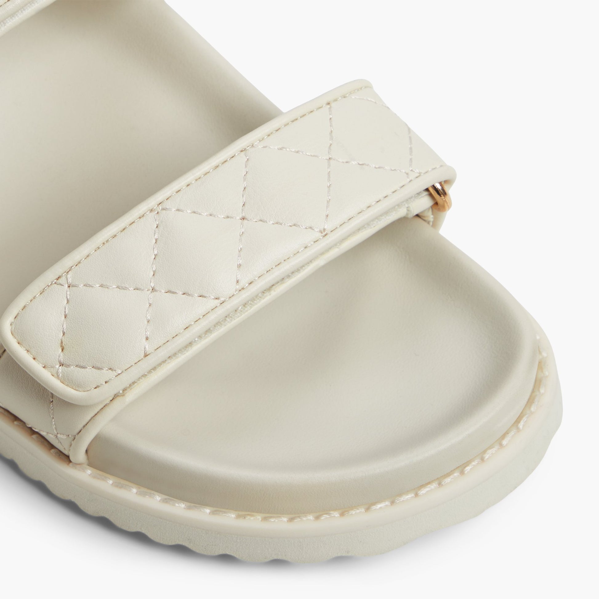 Close-up of the Ice Anette Sandals