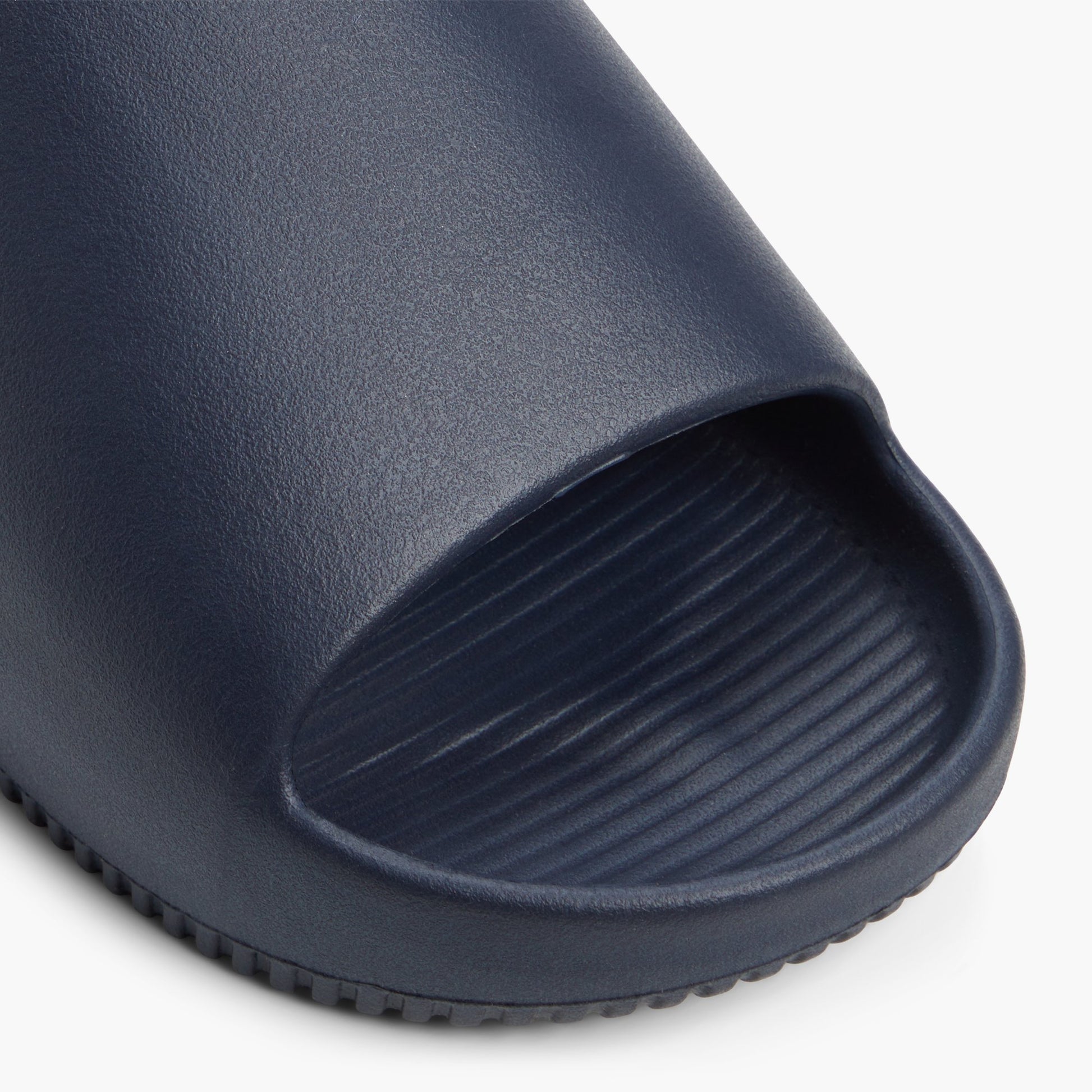 Test FR:Close-up of the Marine Belini
