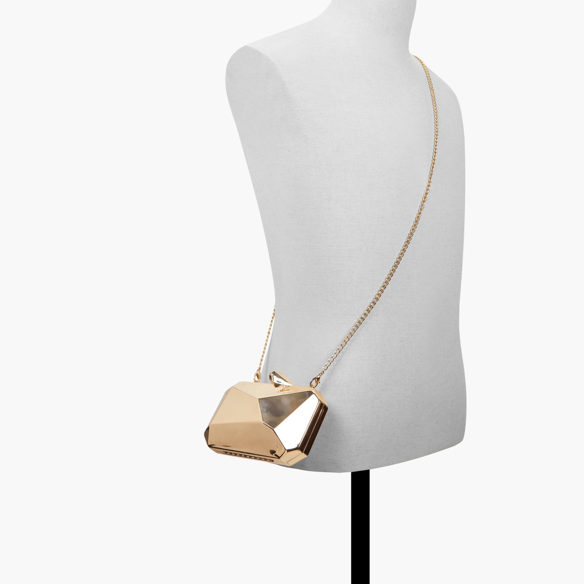 Product media for Diiana