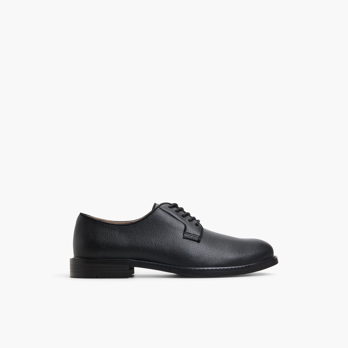 Newman in black | Call It Spring Canada
