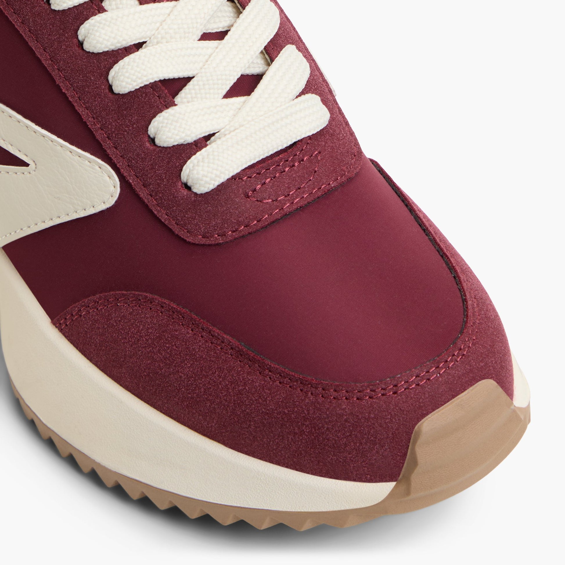 Test FR:Close-up of the Bordo Danie