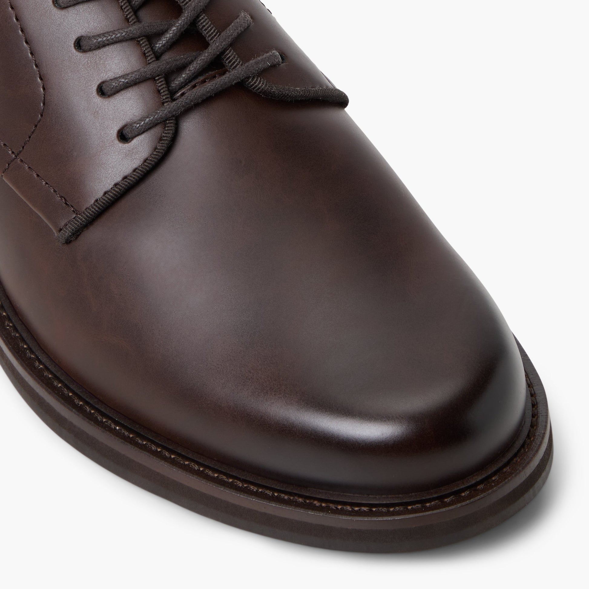 Close-up of the Cognac Newgate Derby Shoes