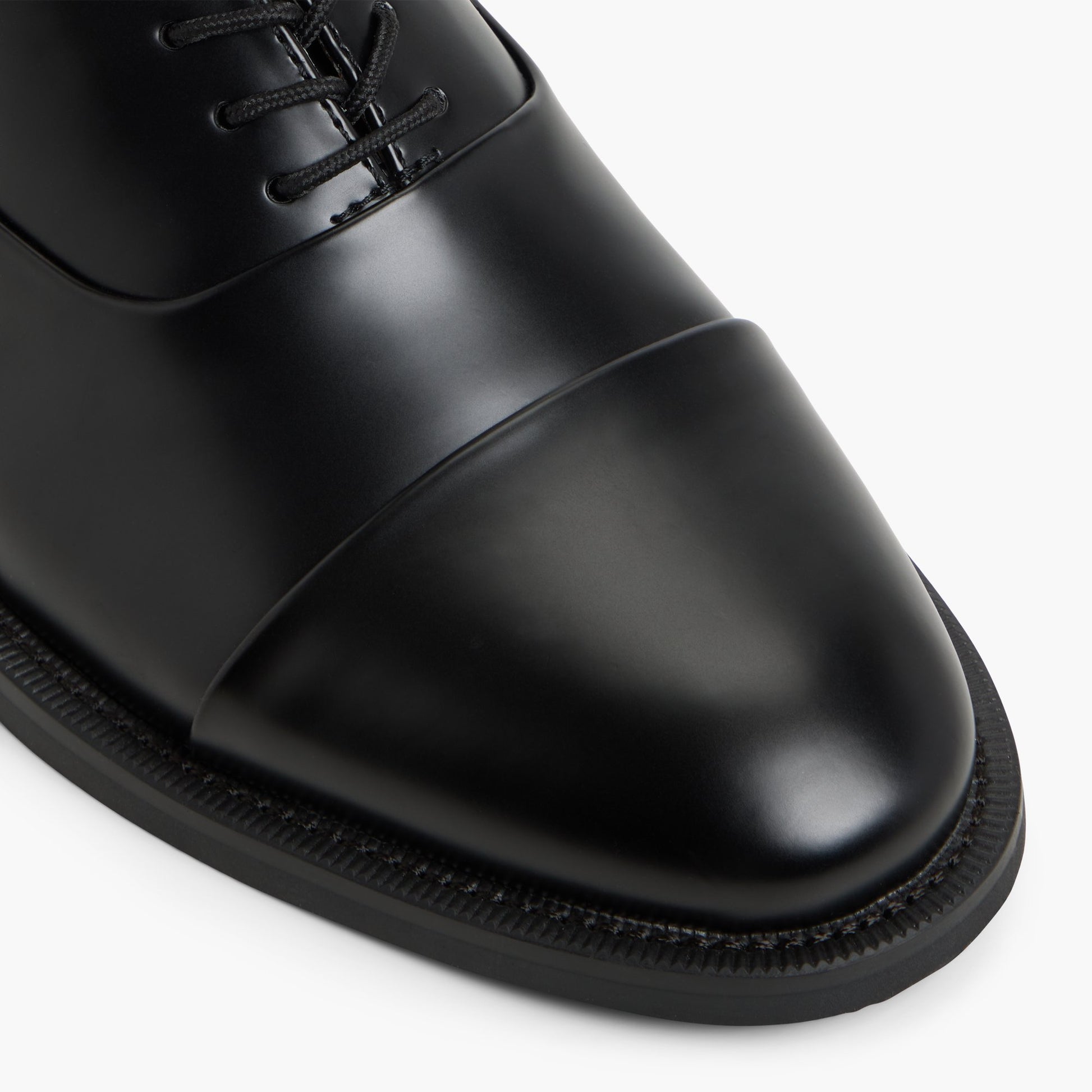 Close-up of the Black Calloway Oxford Shoes