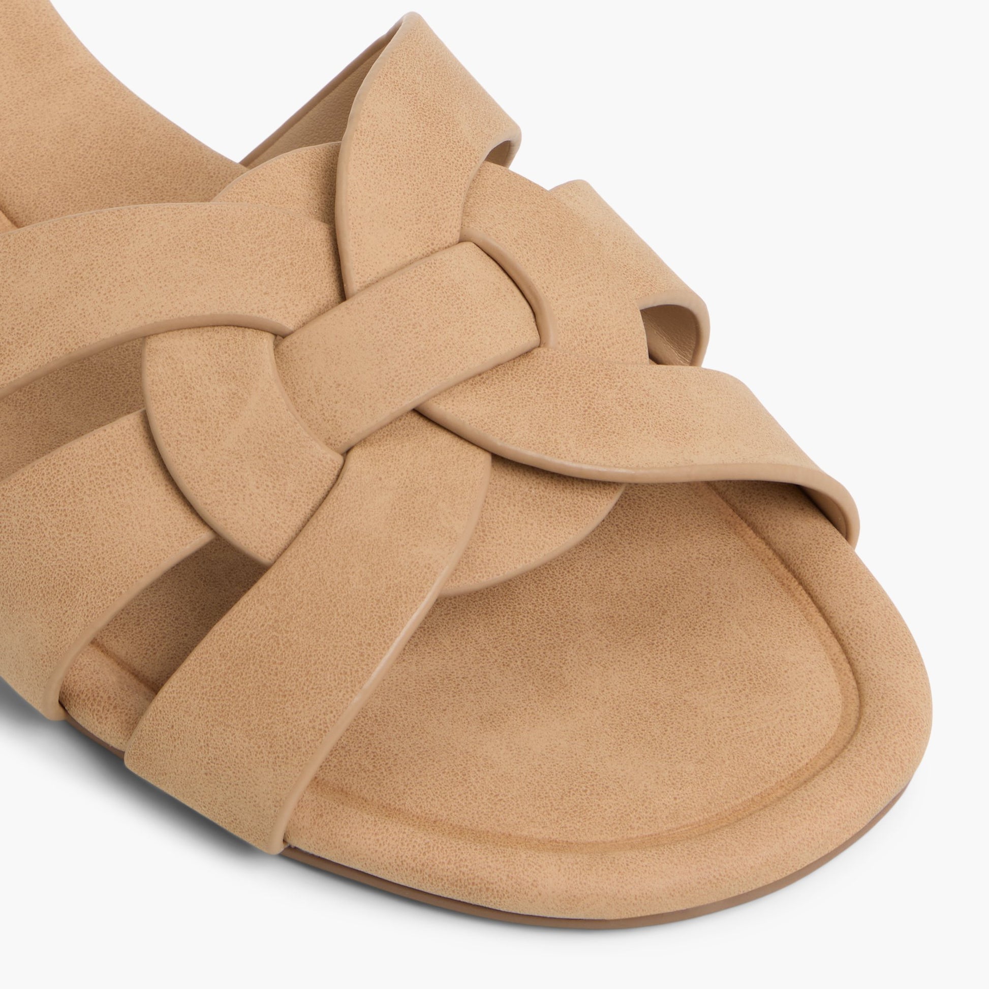 Close-up of the Beige Allee Slides