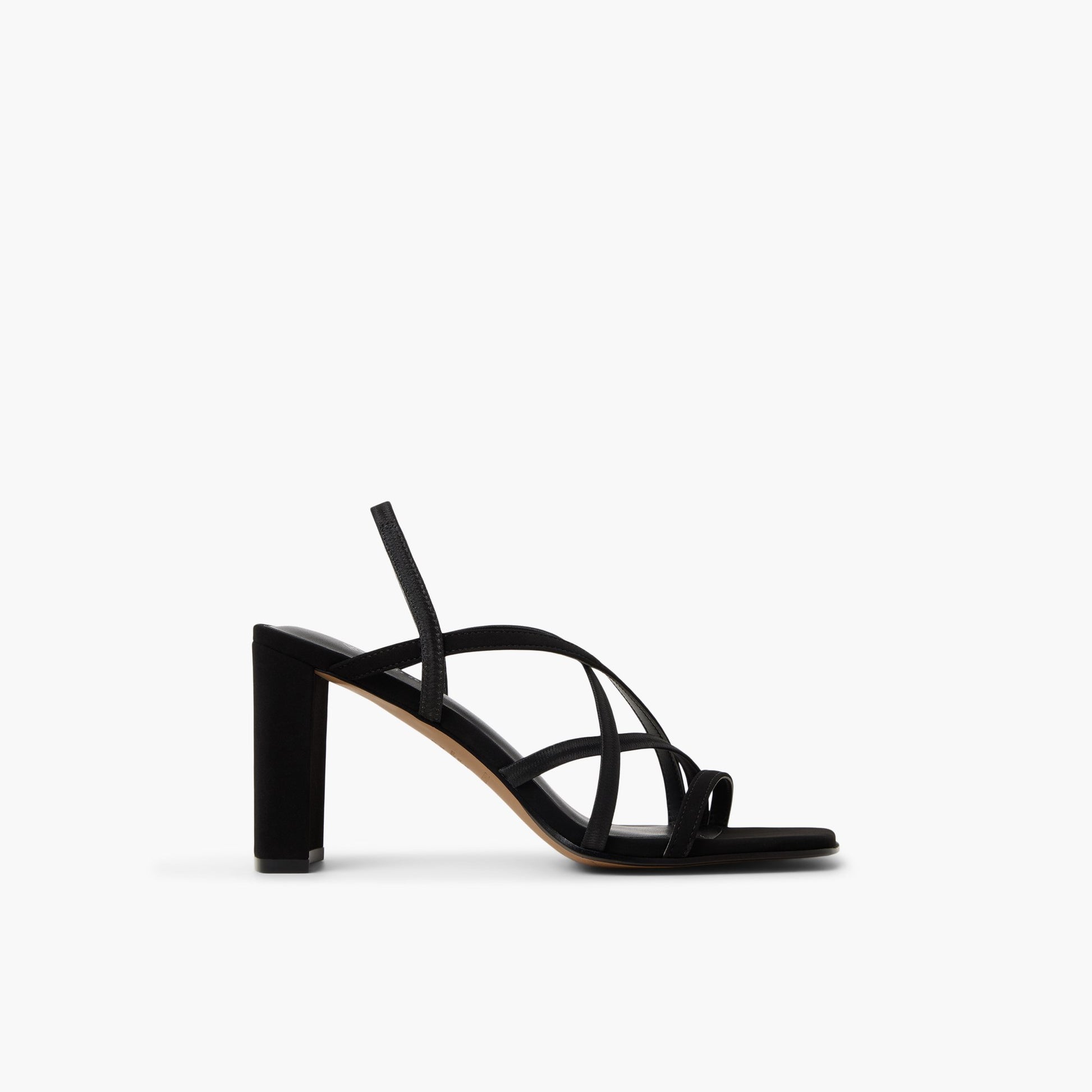 Test FR:Main View of Noir Siierra Sandales à talon haut for Femmes