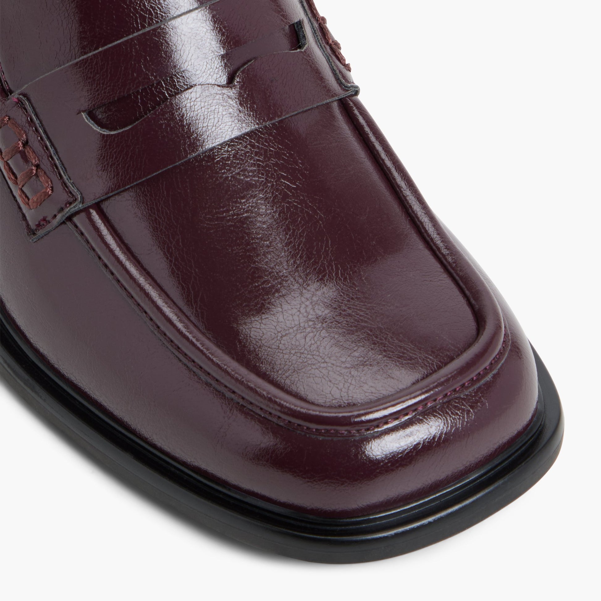 Close-up of the Dark purple Sloanee Loafers