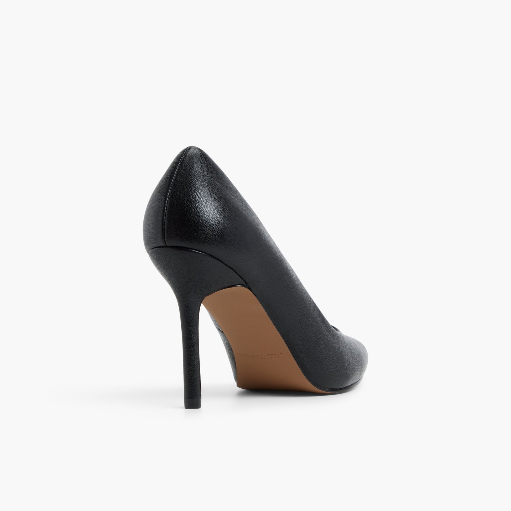 Three-quarter angle of Black Leeona Pumps's back side