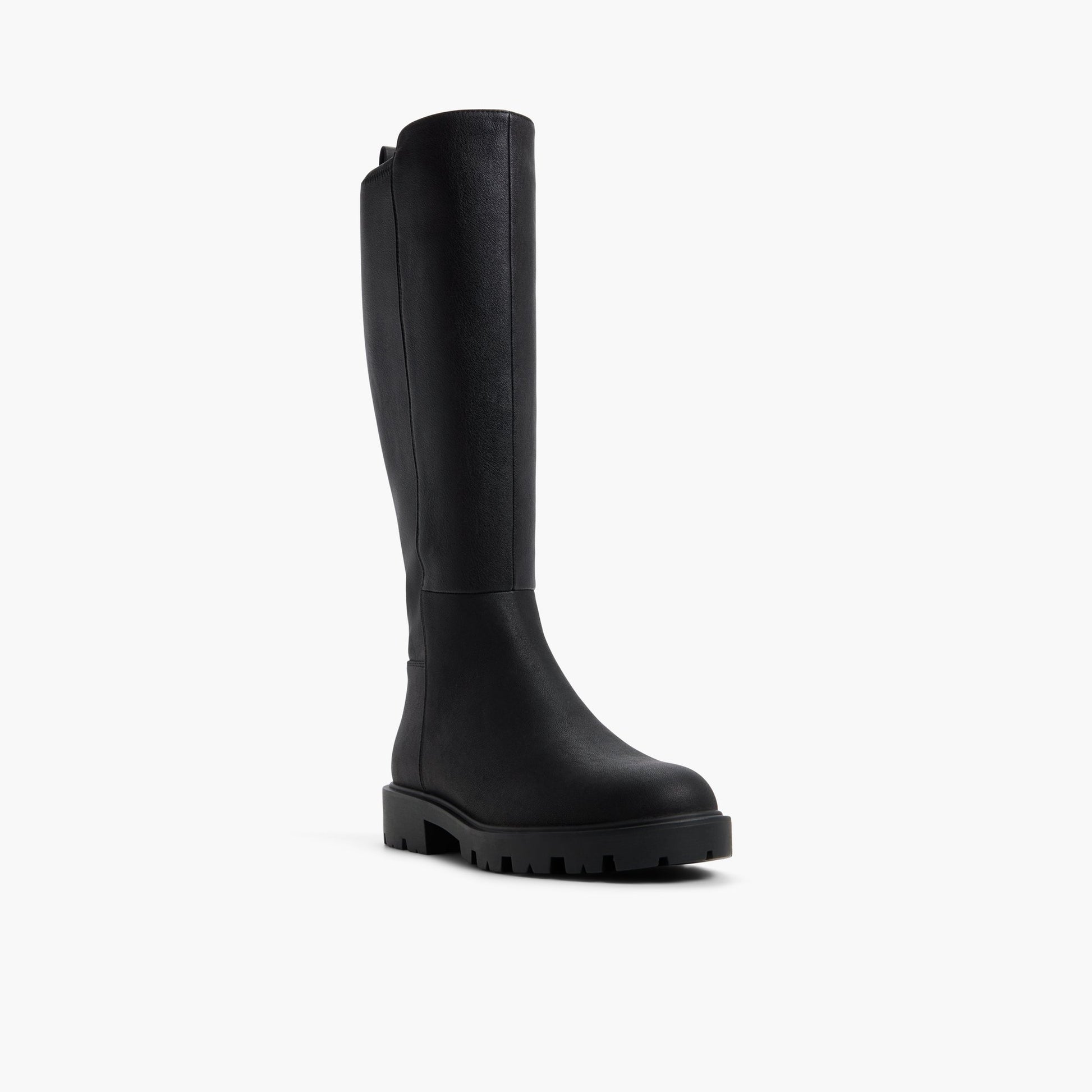 Quinna in Black - Main Image