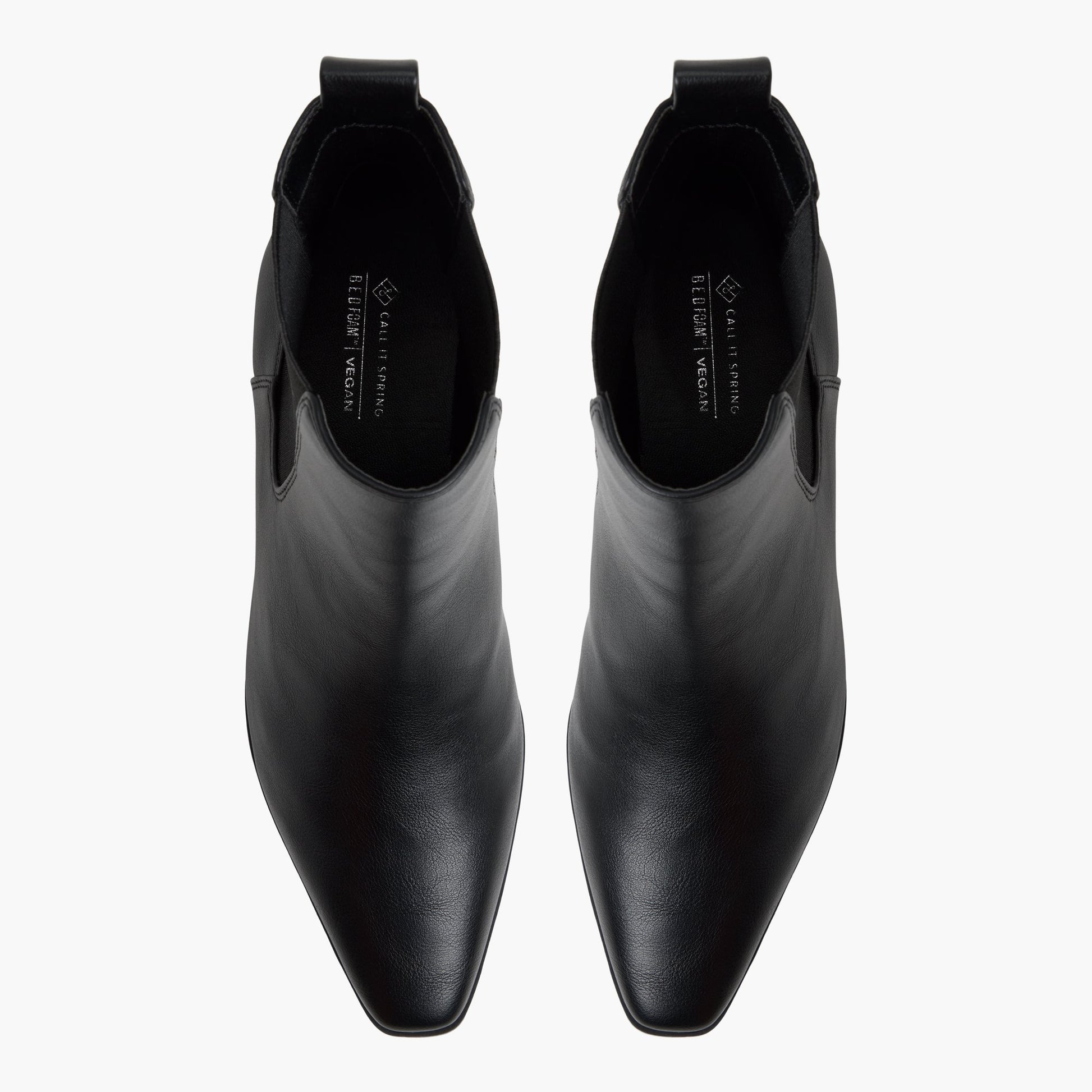Top-down view of the Black Brynleigh Chelsea Boots