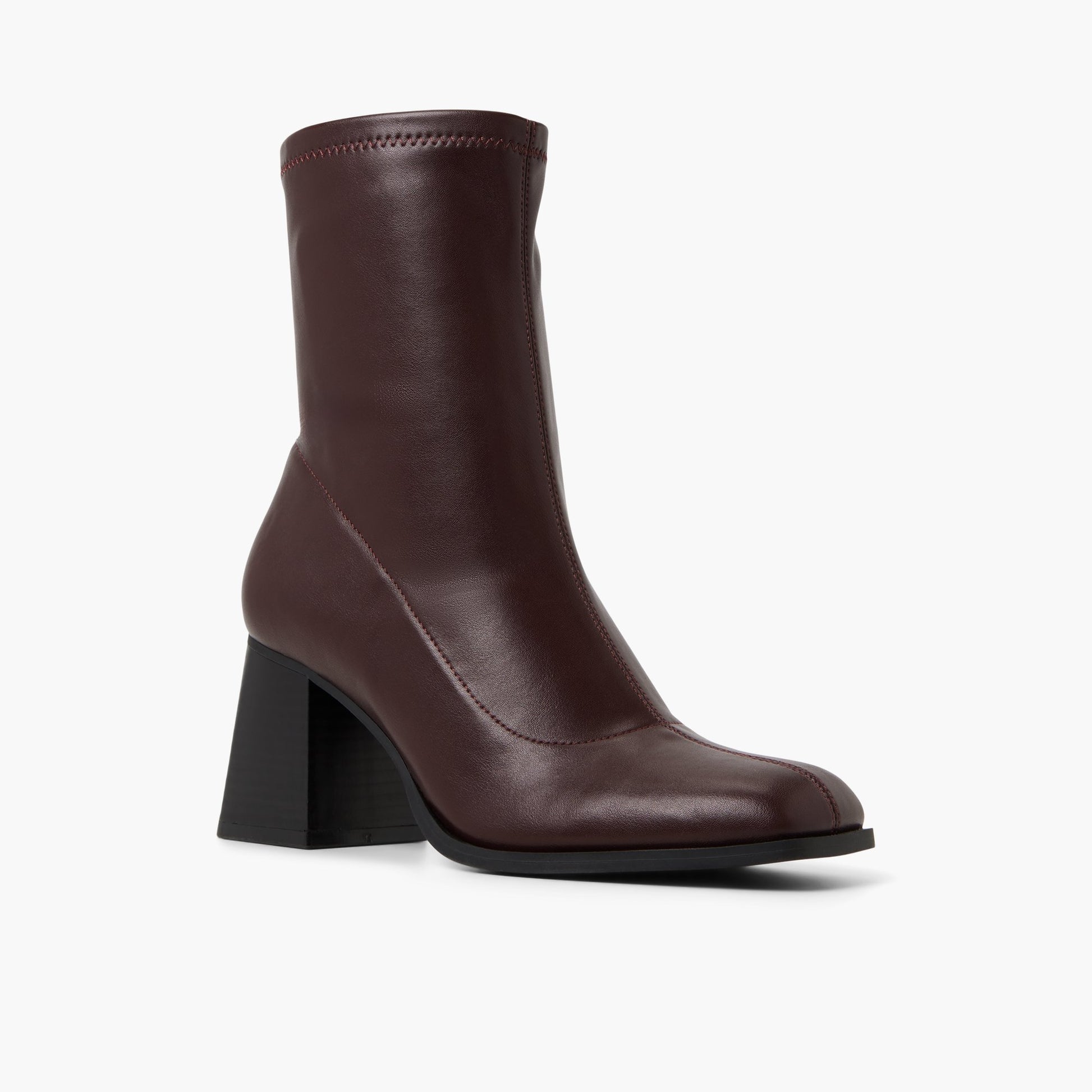 Three-quarter angle of Bordo Aubriella Ankle Boots's front side