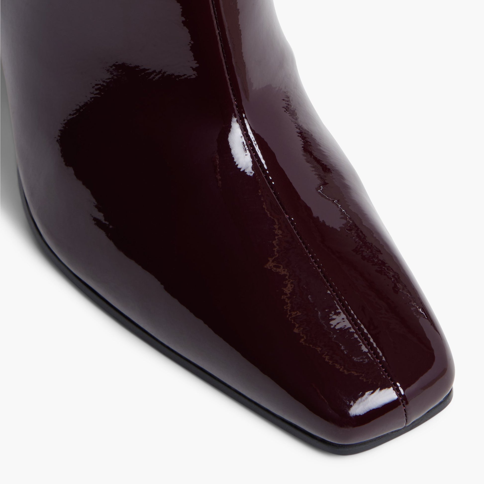 Close-up of the Bordo Myaa High Heel Ankle Boots