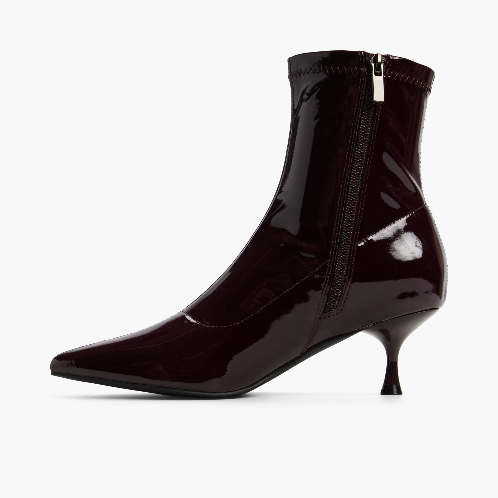 Side view of Bordo Ellyy Ankle Boots