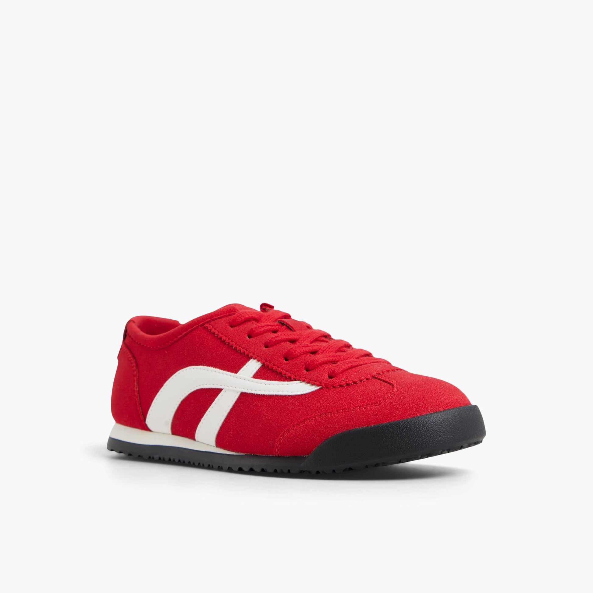 Three-quarter angle of Red Beaa Low-top Sneakers's front side