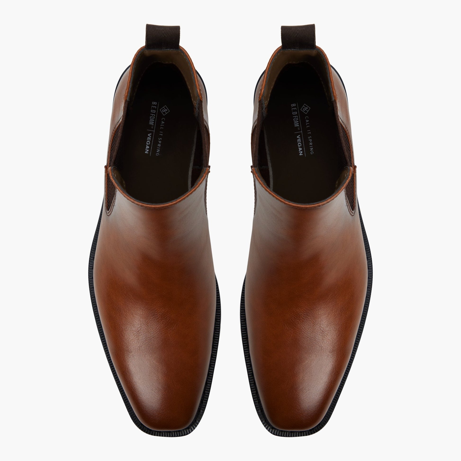 Top-down view of the Cognac Damiani Chelsea Boots