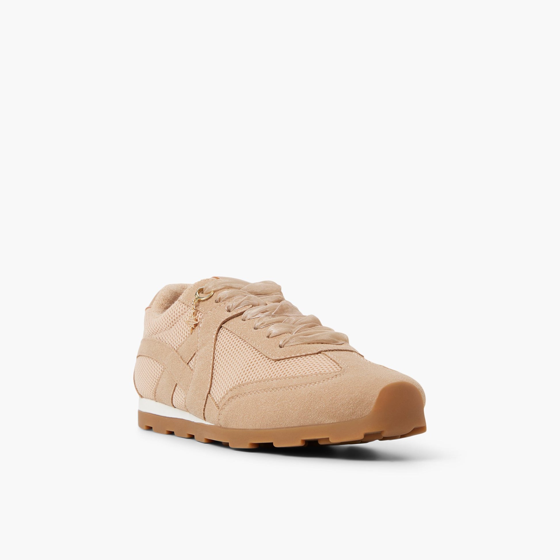 Three-quarter angle of Beige Maevyn Low-Top Sneakers's front side