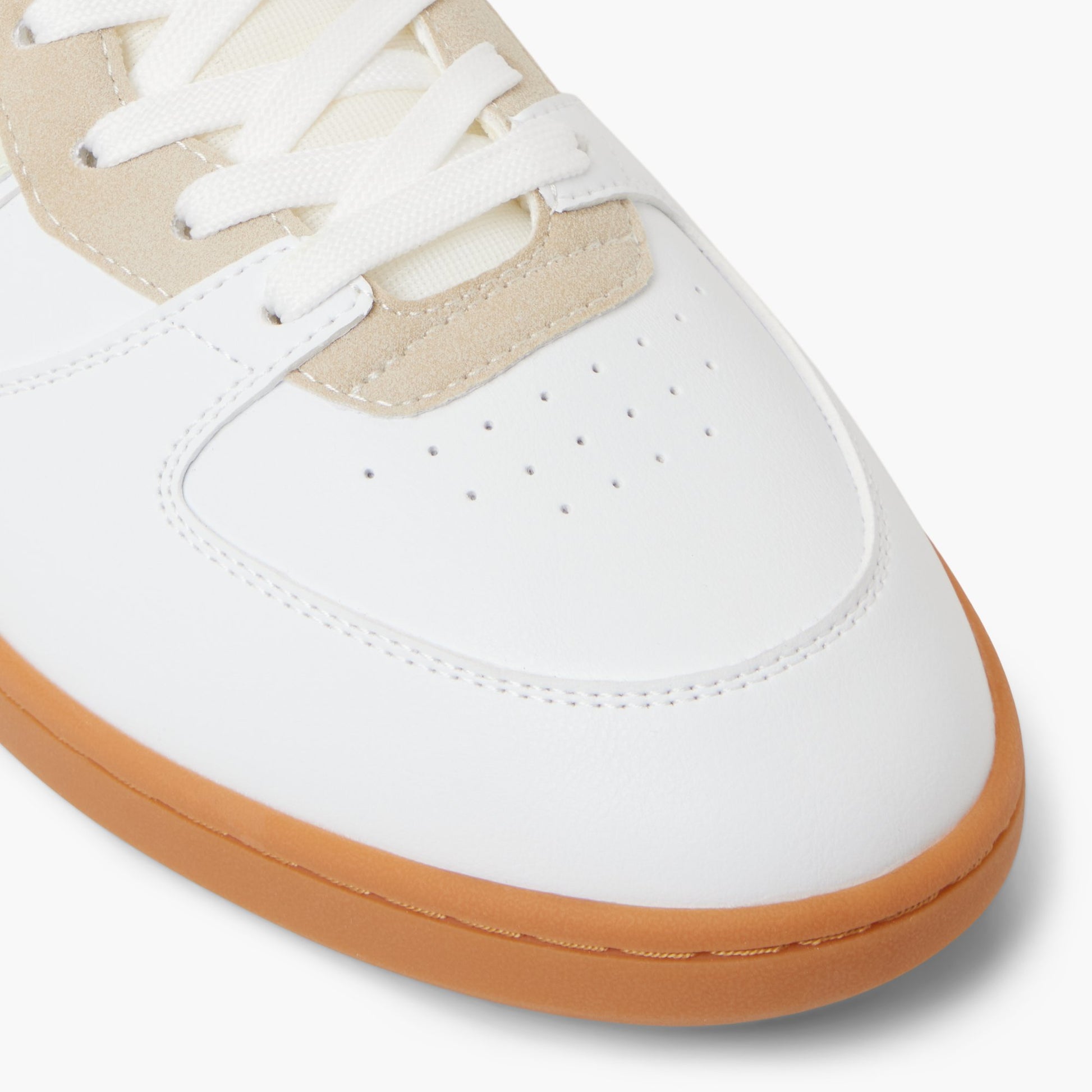 Close-up of the White Yoshida Low-top Sneakers