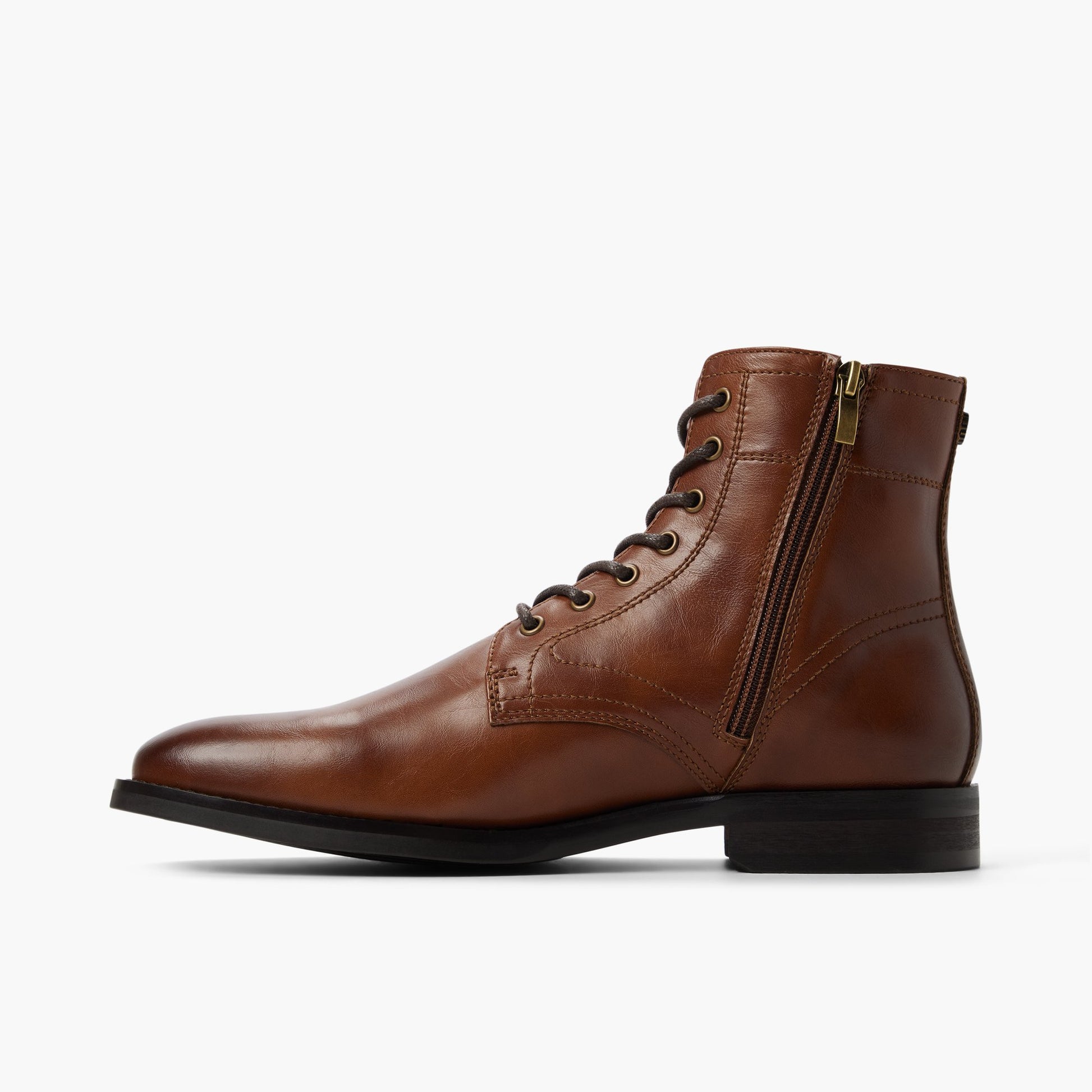 Side view of Cognac Volland