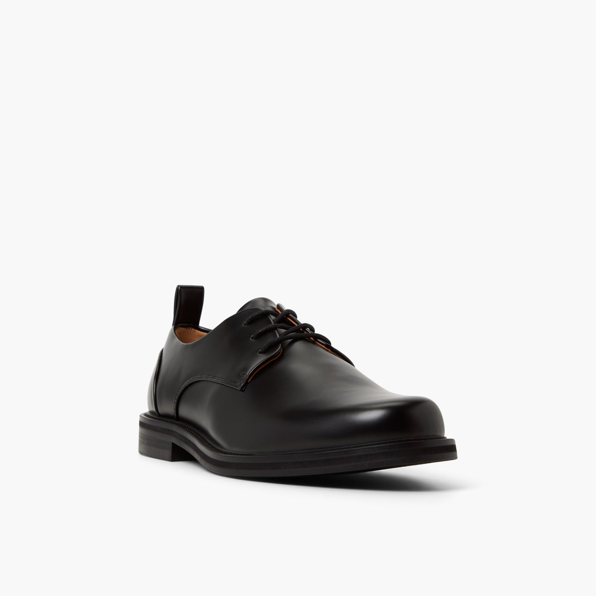 Hartshorne in black | Call It Spring Canada
