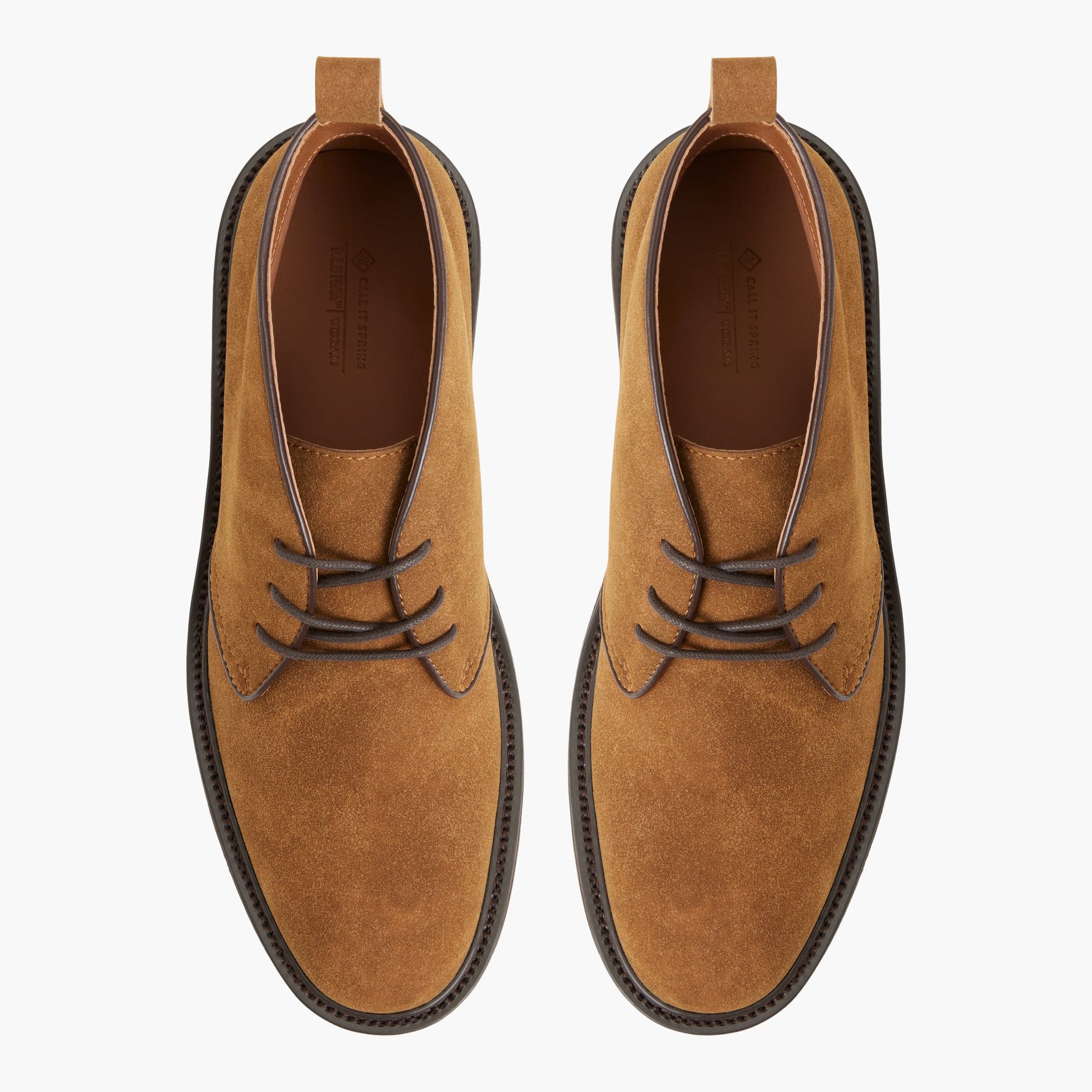 Test FR:Top-down view of the Daim Tan Kanan Bottes chukka