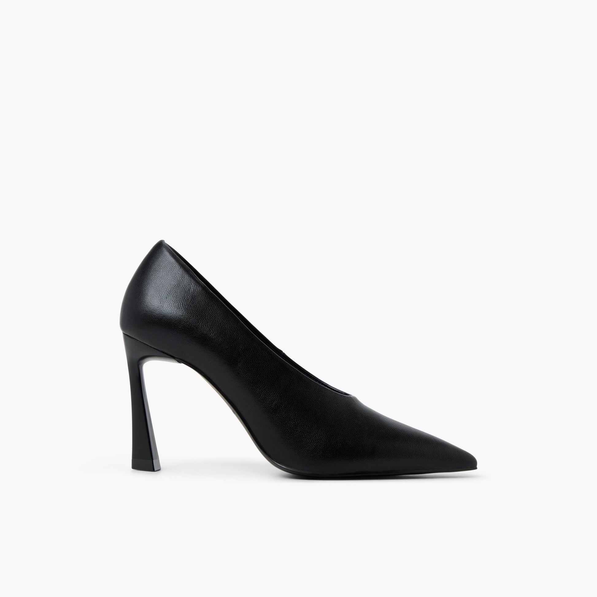 Main View of Black Zeynaa High-Vamp Pumps for Womens