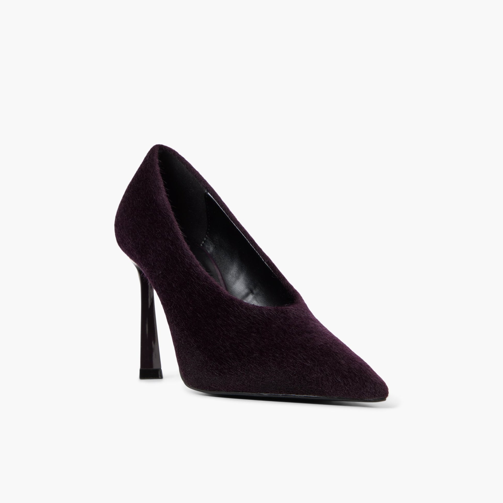 Three-quarter angle of Plum Zeynaa High-Vamp Pumps's front side