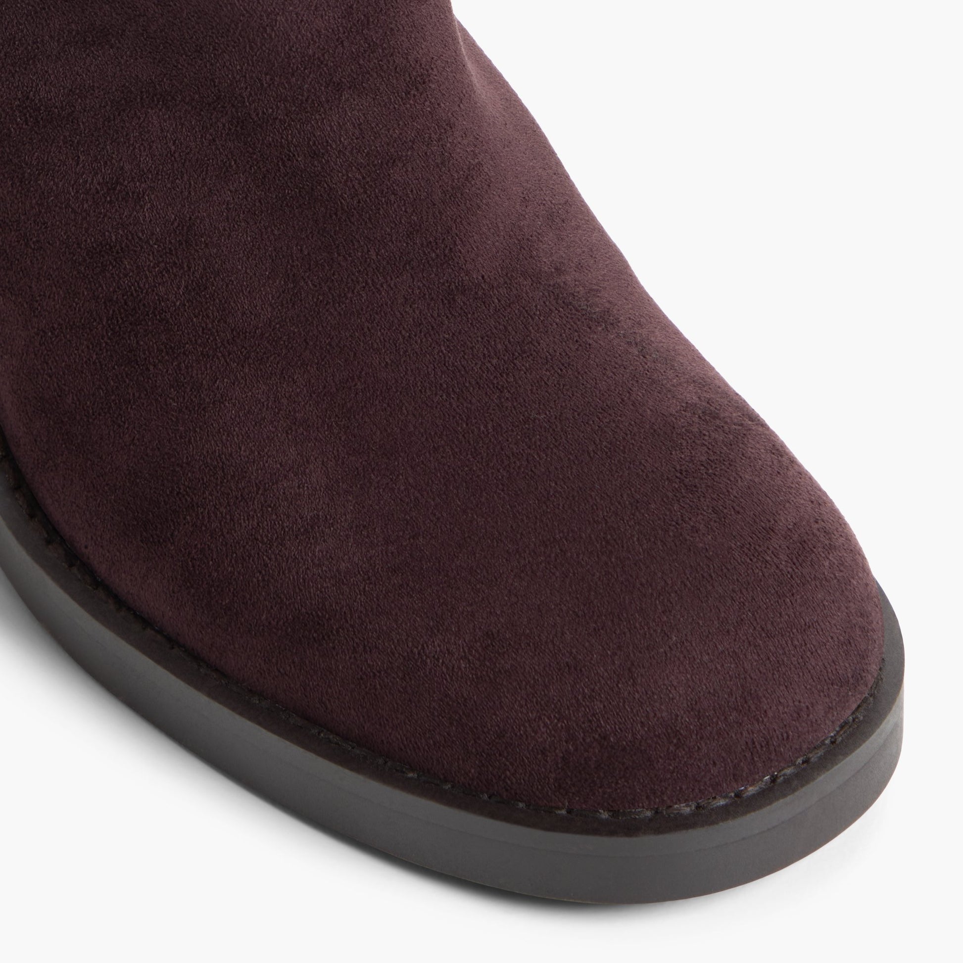 Close-up of the Dark Brown Alita