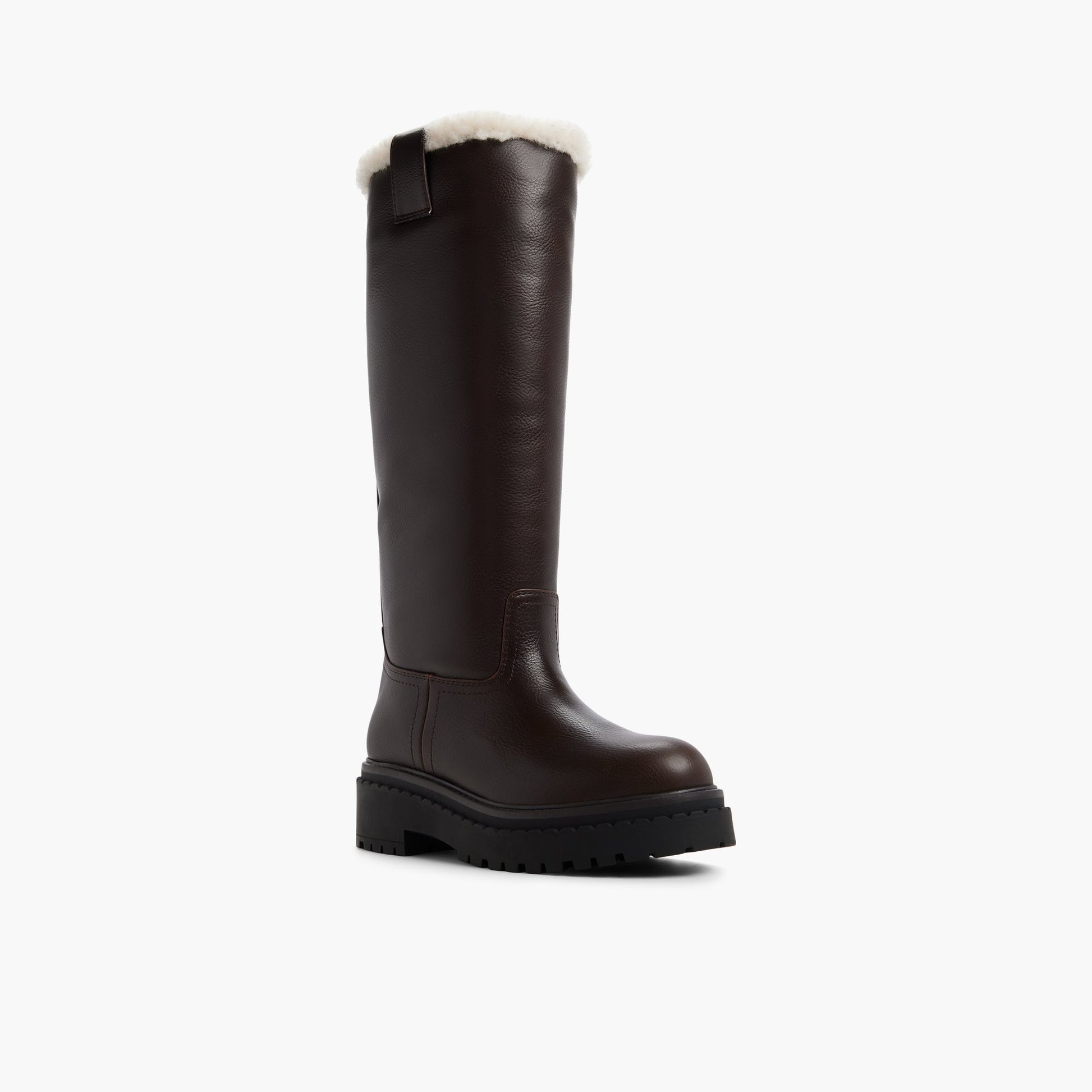 Test FR:Three-quarter angle of Autre Marron Saphire Bottes hautes's front side