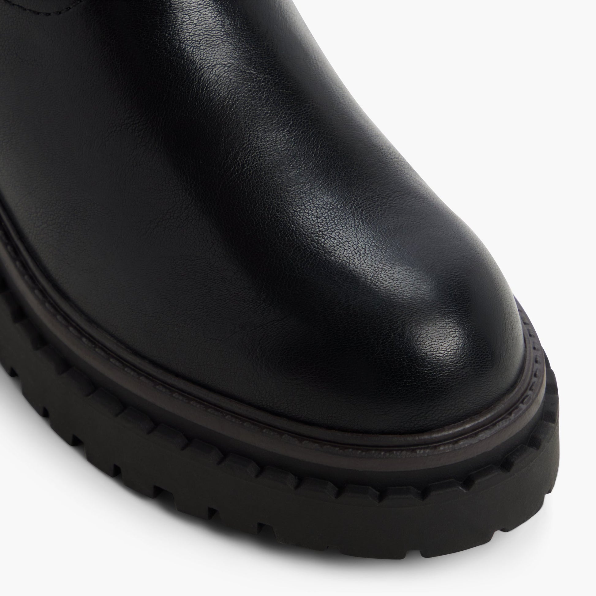 Test FR:Close-up of the Autre Noir Saphire Bottes hautes