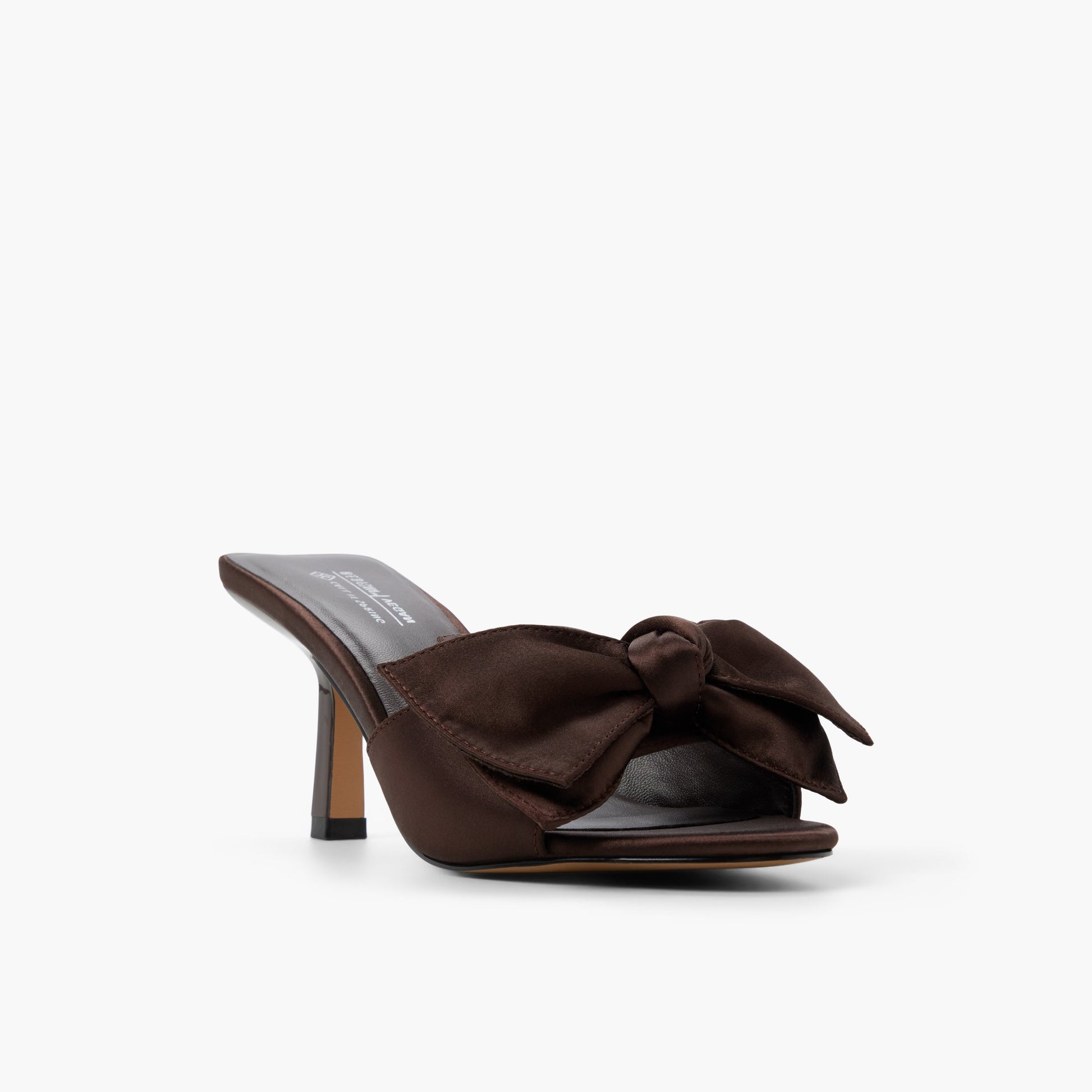 Three-quarter angle of Dark brown Molliee 's front side