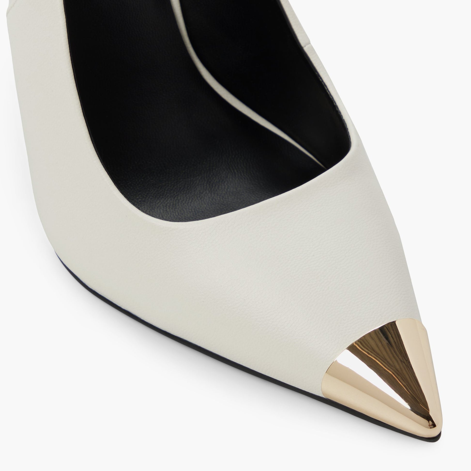 Close-up of the Ice Giuliaa Slingback High Heels
