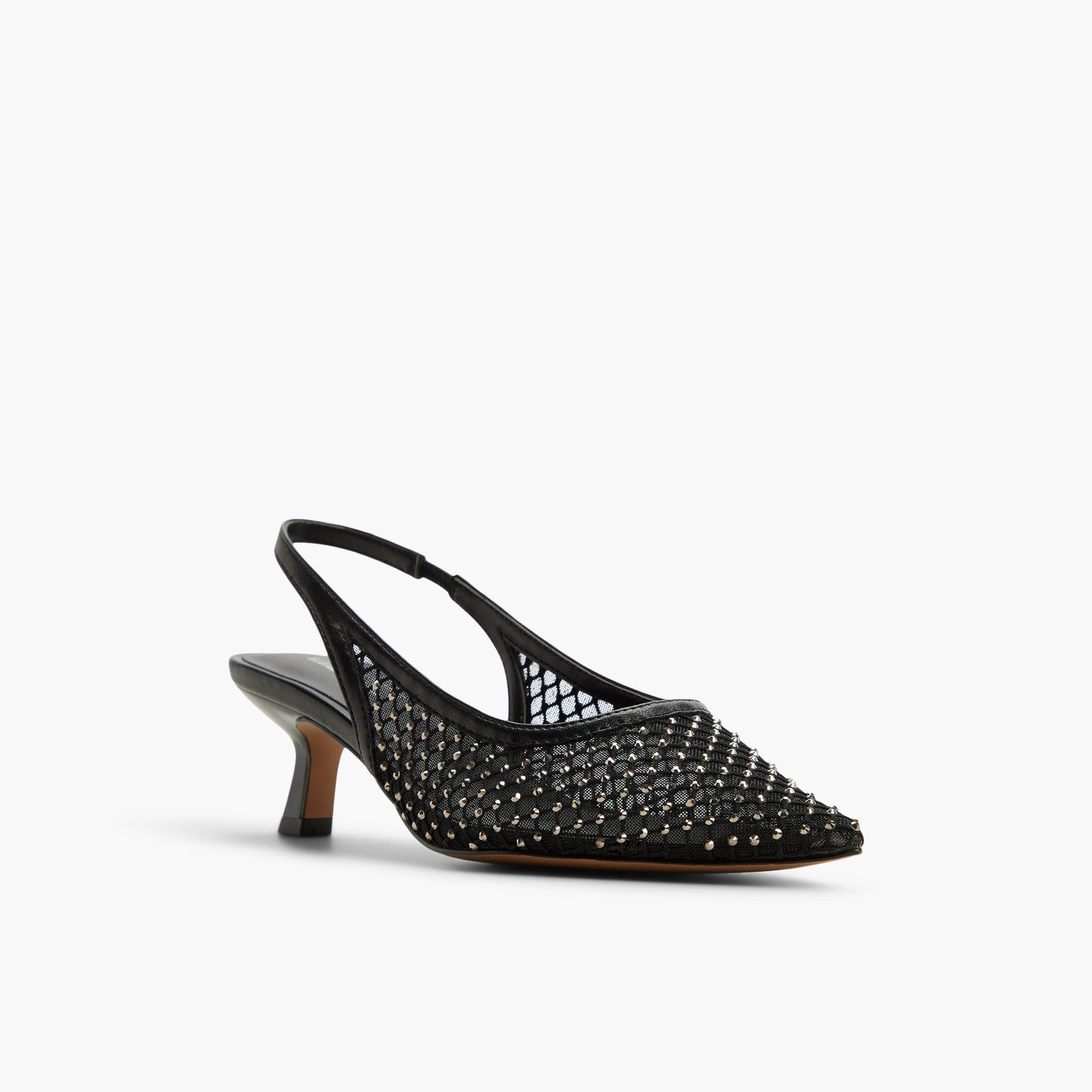 Three-quarter angle of Open Black Dariahh 's front side