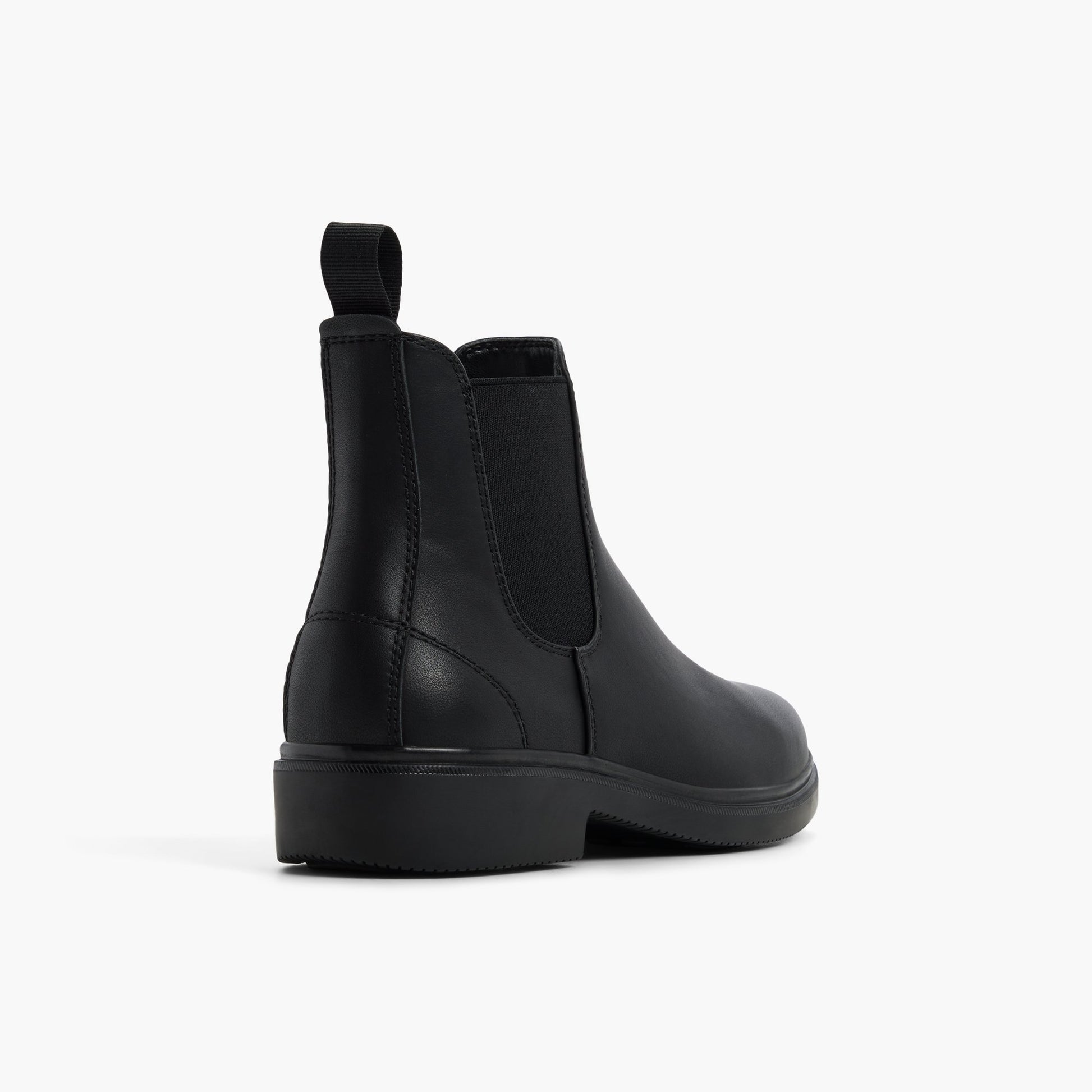 Test FR:Three-quarter angle of Noir Devynn 's back side