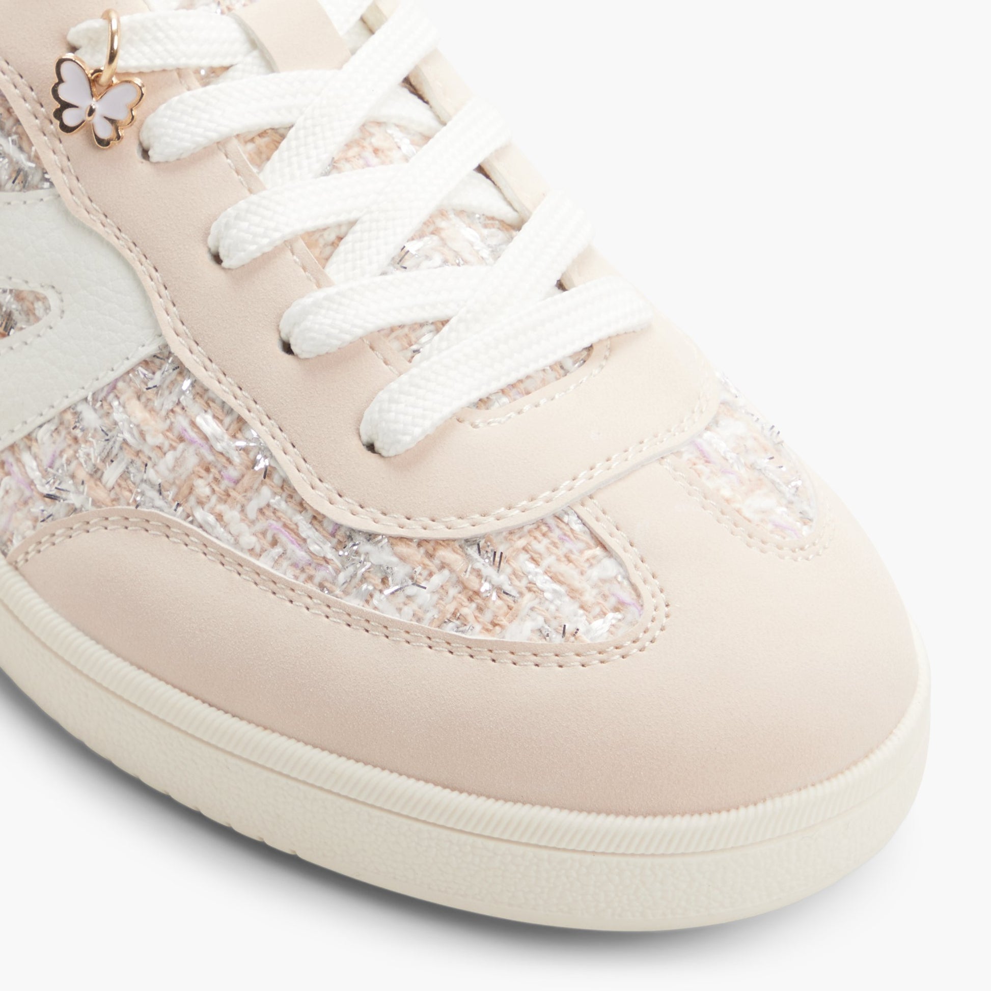 Close-up of the Pink overflow Solae Sneakers