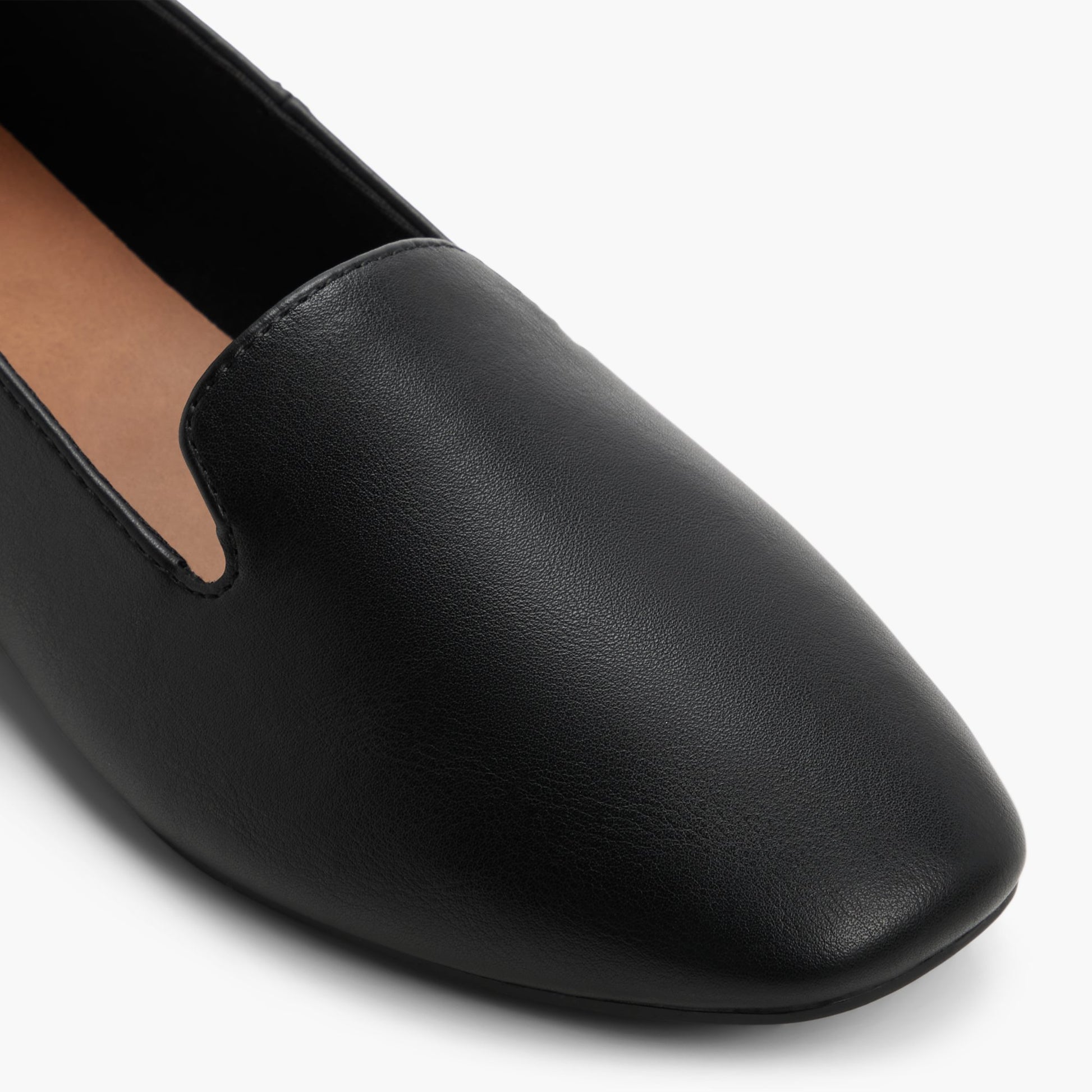Close-up of the Black Elva Loafers