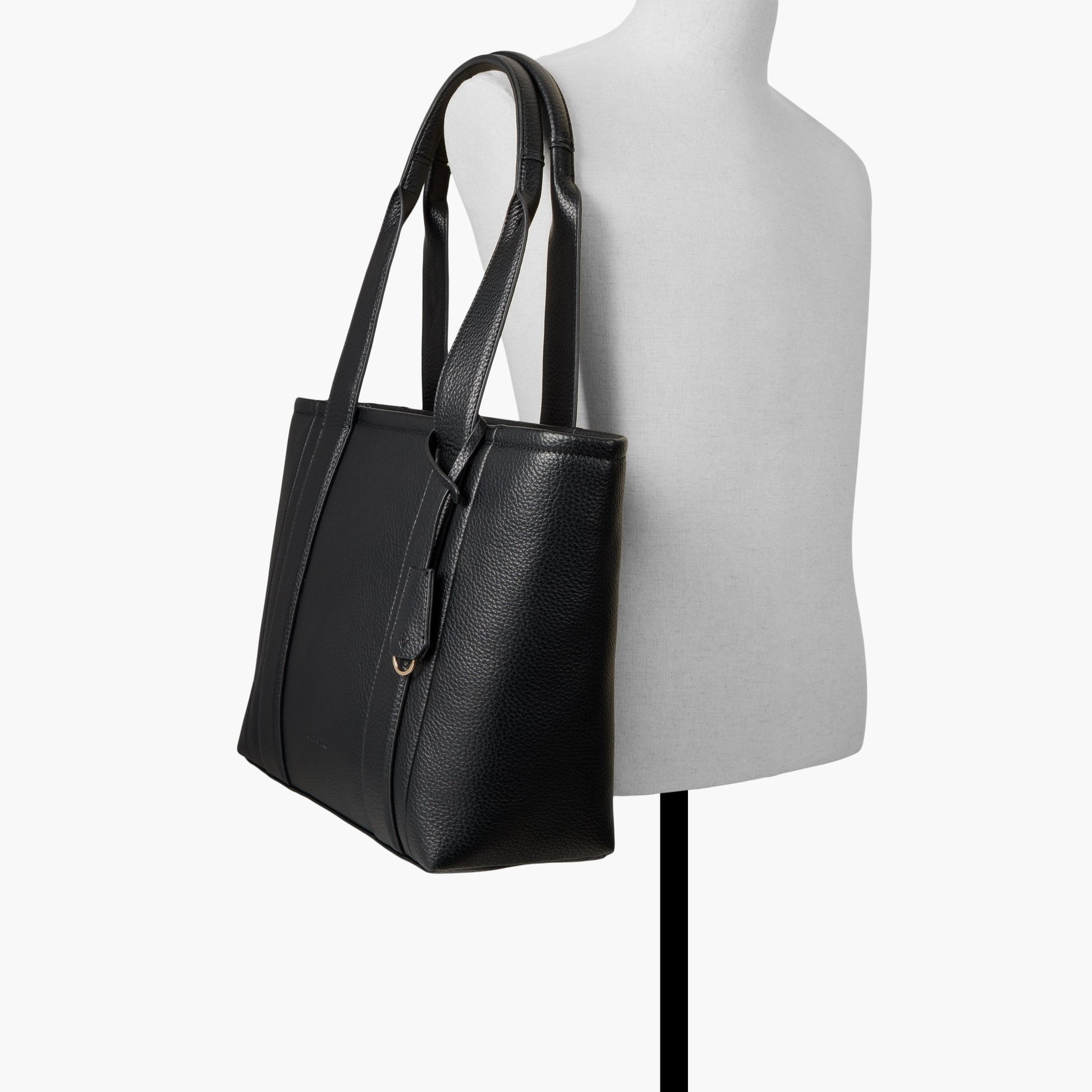 Product media for Noele