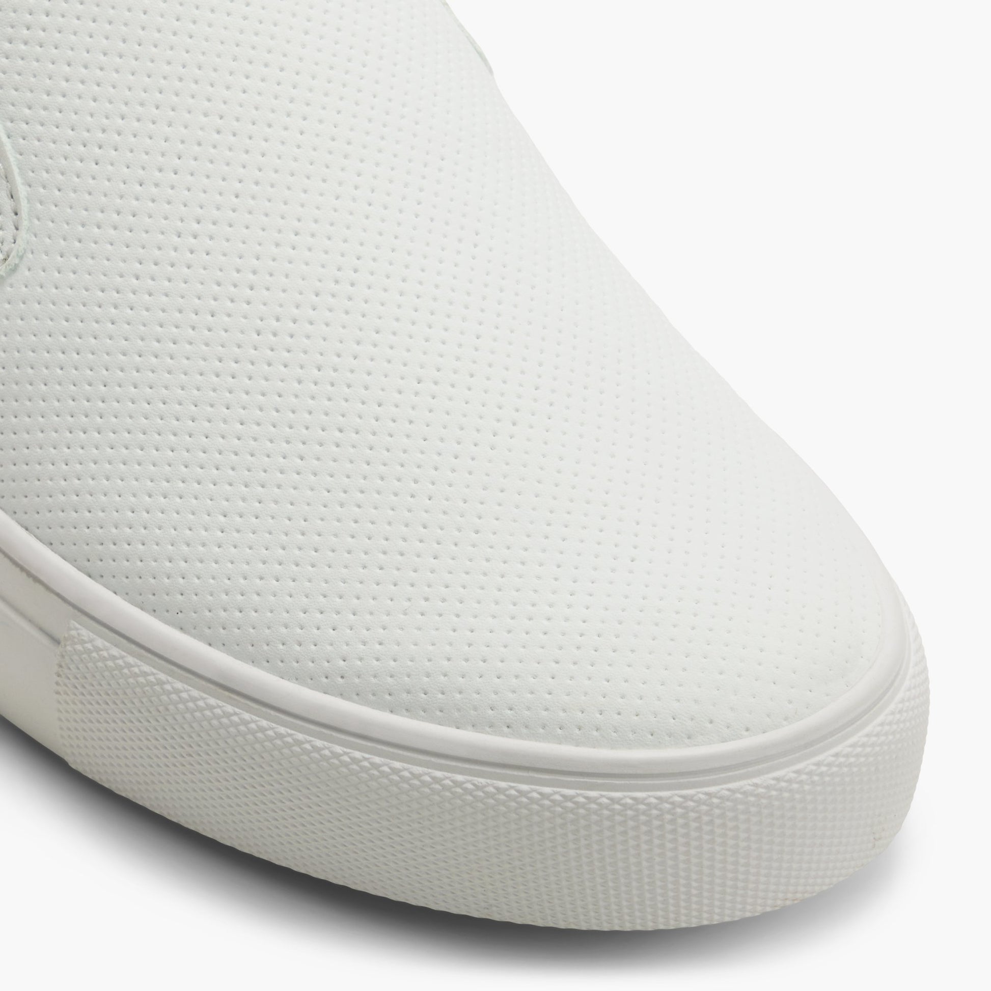 Test FR:Close-up of the Blanc Culver Chaussures à enfiler